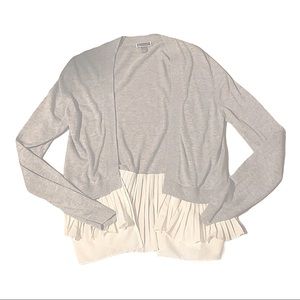NWOT Chelsea28 Gray Ruffle Trim Cardigan